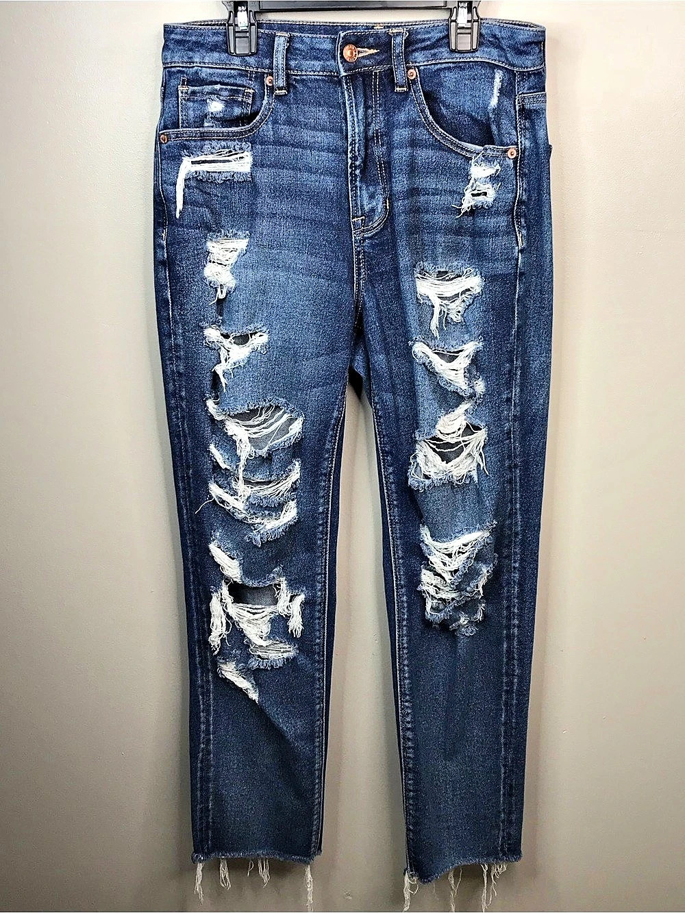American Eagle Mom Jean Distressed Blue Jeans Size 8